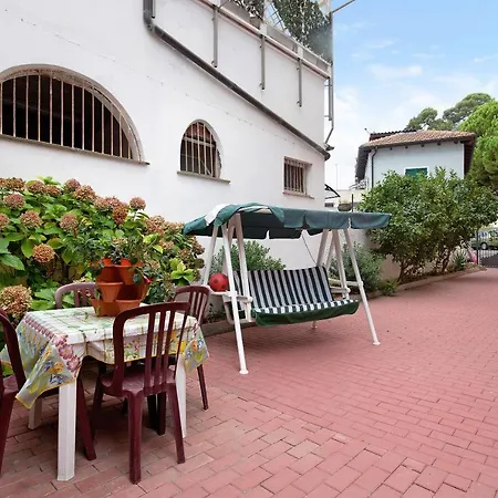 Holiday home Il Gioiellino A *